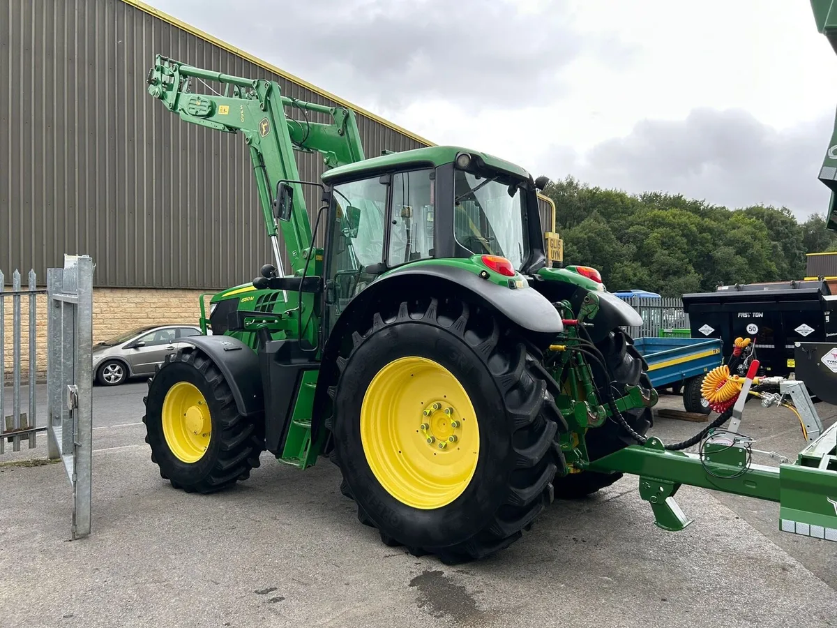John Deere 6150m with loader - Image 3