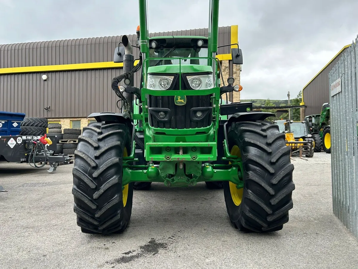 John Deere 6150m with loader - Image 4