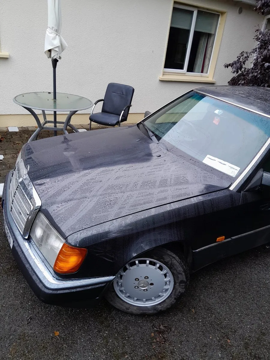 1991 Mercedes 300D W124 - Image 3