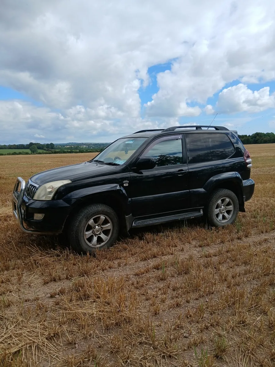 Toyota Land Cruiser 2007 - Image 3