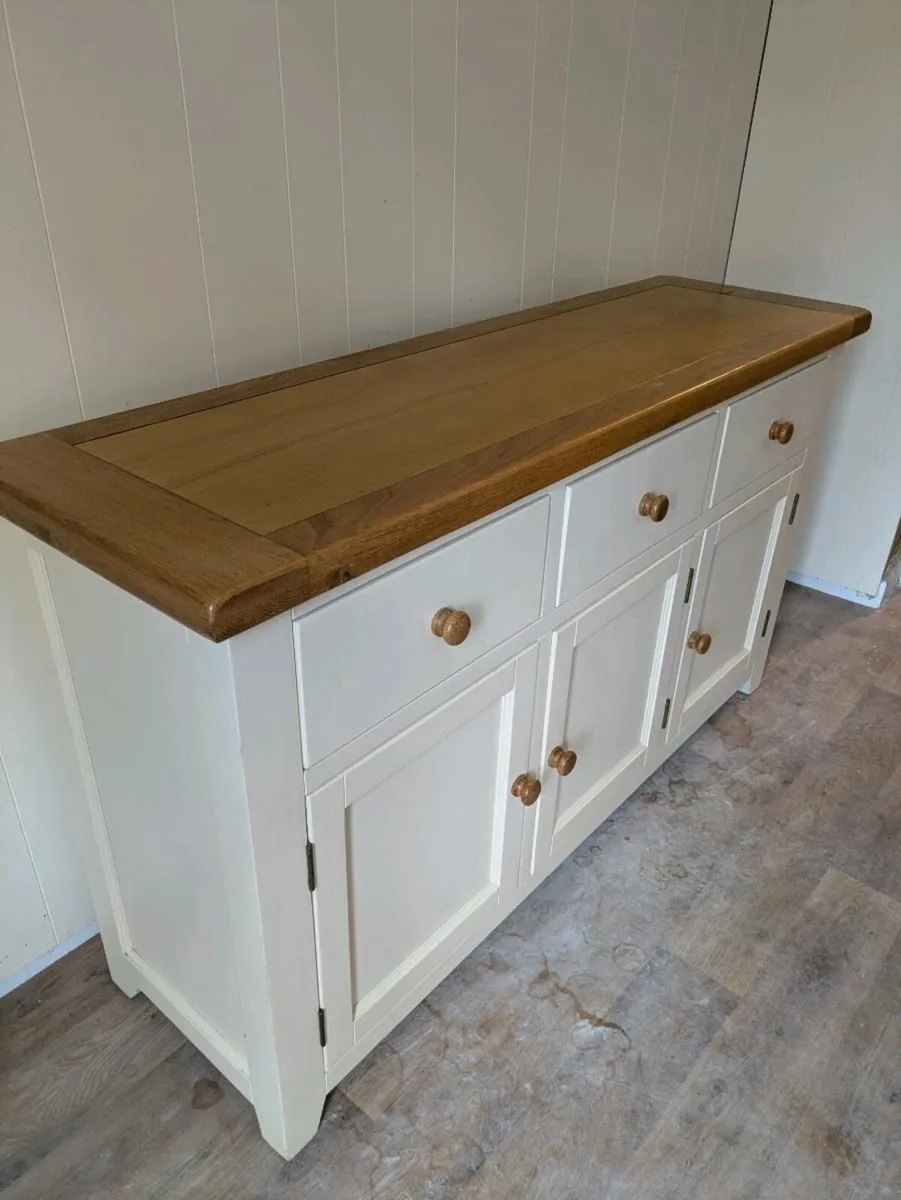 Dresser/cabinet.Perfect condition. - Image 3