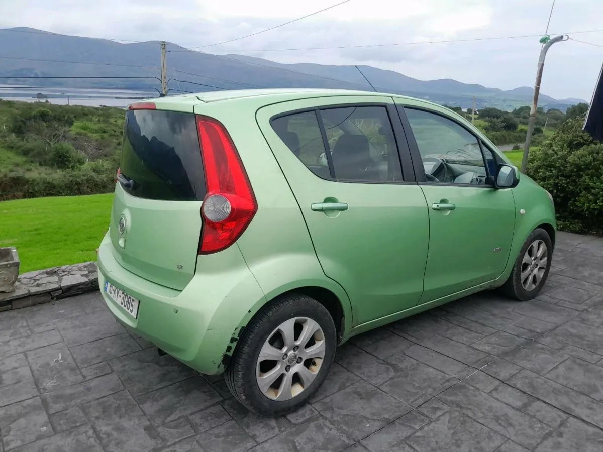 Car - Image 2