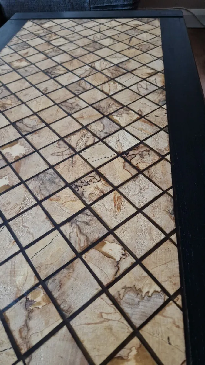 Coffee table - Image 1