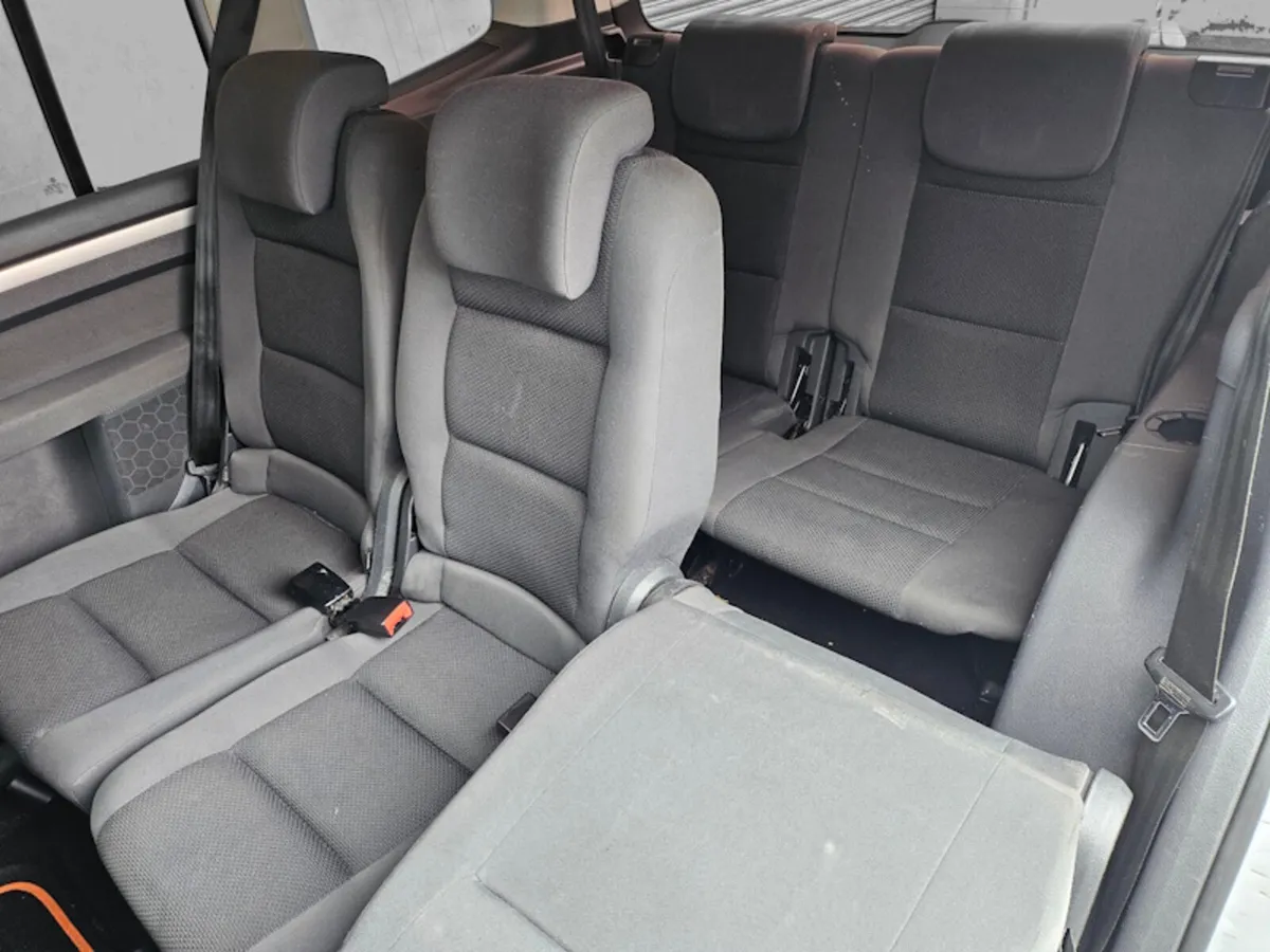 2014 Volkswagen Touran 1.6Tdi 7 Seats Warranty - Image 3