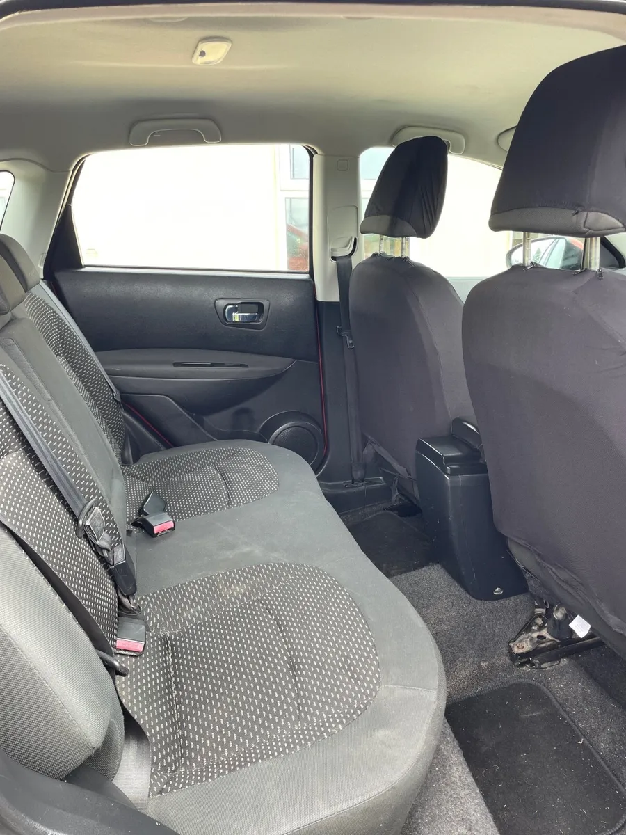 Nissan Qashqai 2010 - Image 2