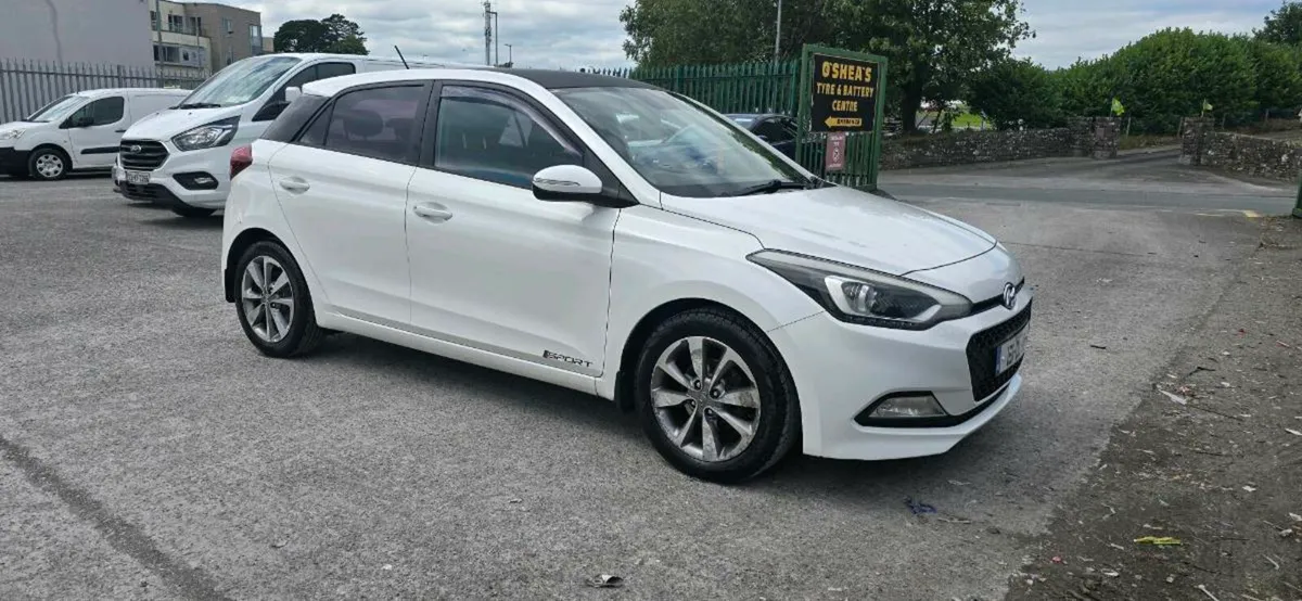 Hyundai i20 - Image 1