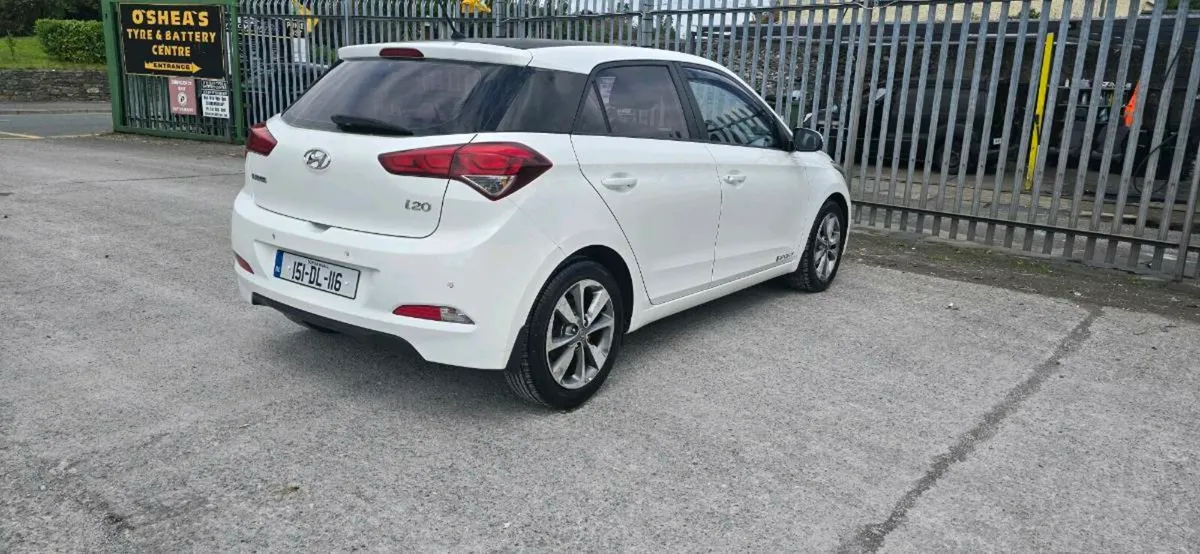 Hyundai i20 - Image 3