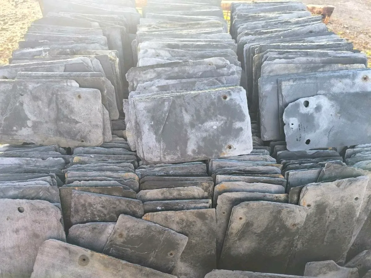 Slates and tiles - Image 1