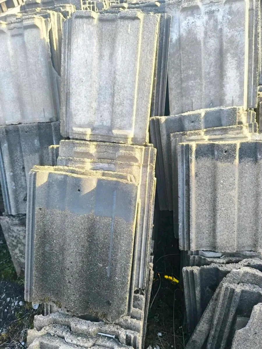 Slates and tiles - Image 3