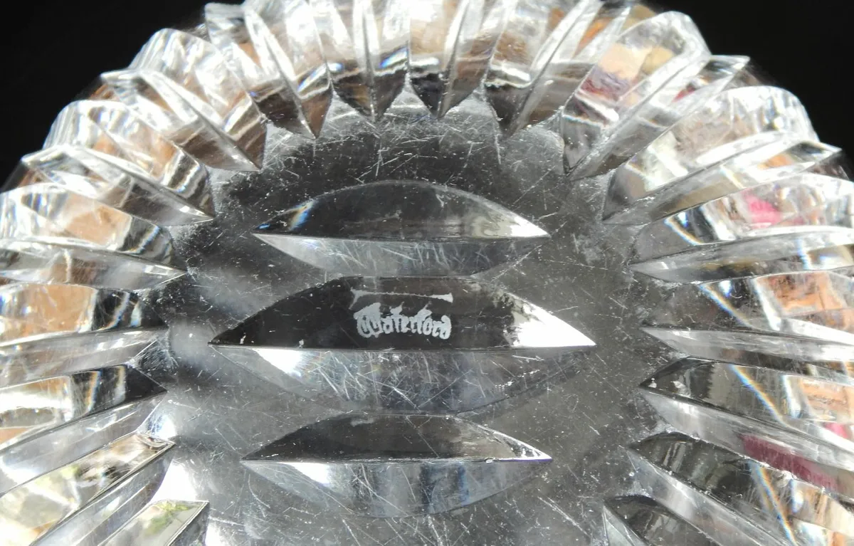 Waterford Crystal 8 ins Boat Shaped Bowl - Image 4