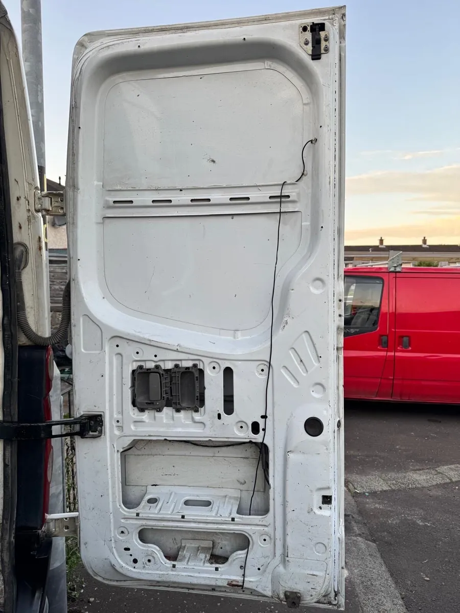 Volkswagen crafter 2006-2016 - Image 2