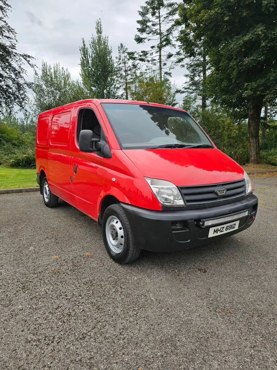 LDV Maxus 2010 - Image 1