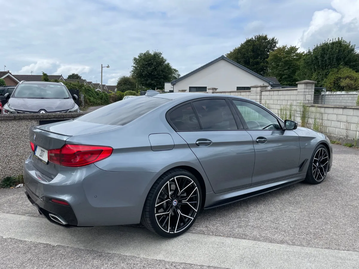 BMW 520d M-Sport G30 - Image 3