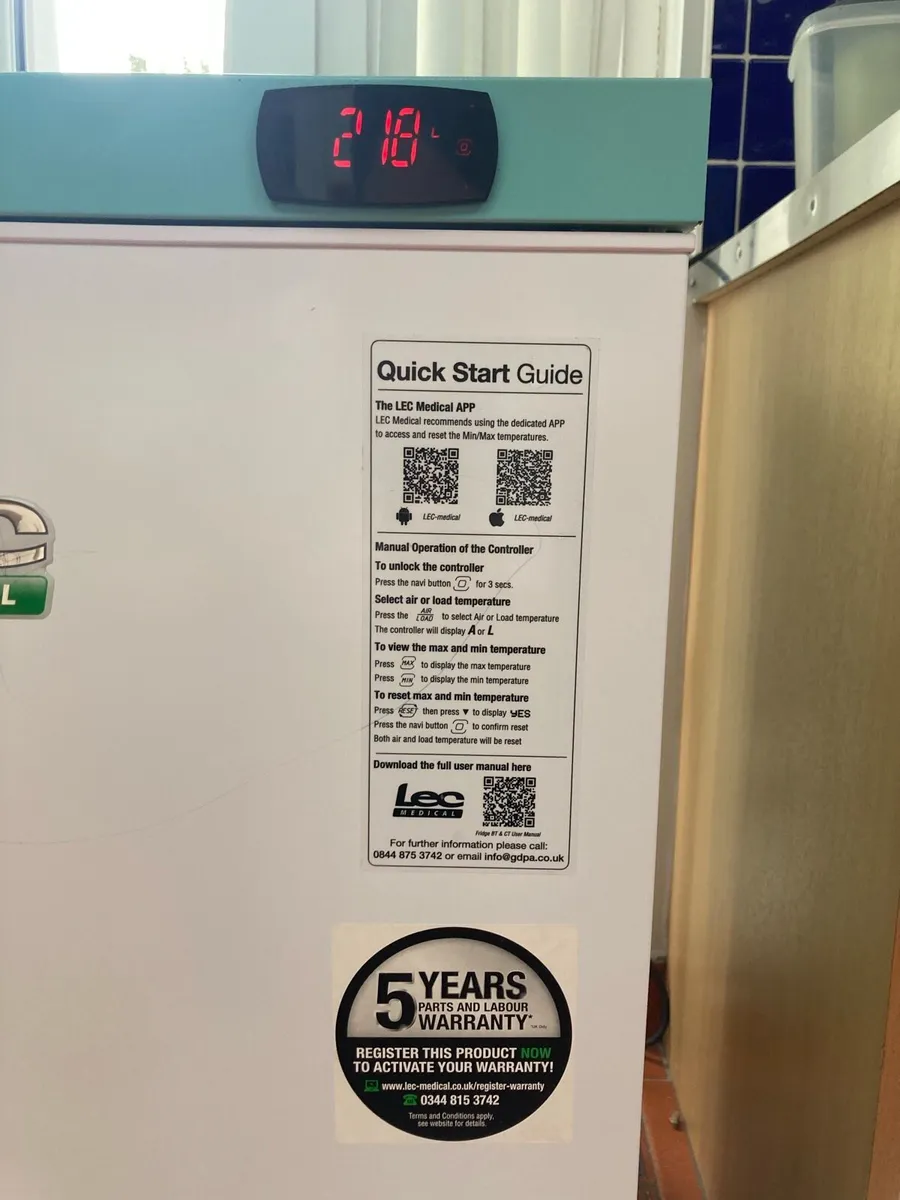 Lec Medical Fridge - Image 2