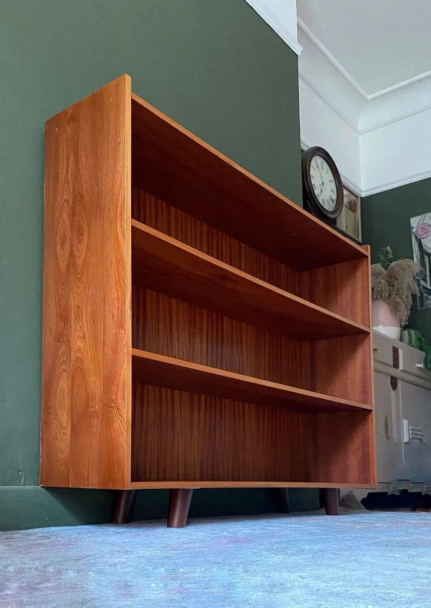 Mid century Bookcase - Image 4