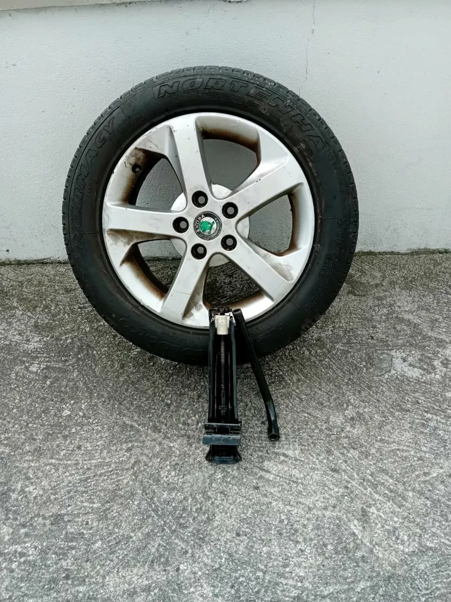 SKODA  WHEEL AS NEW