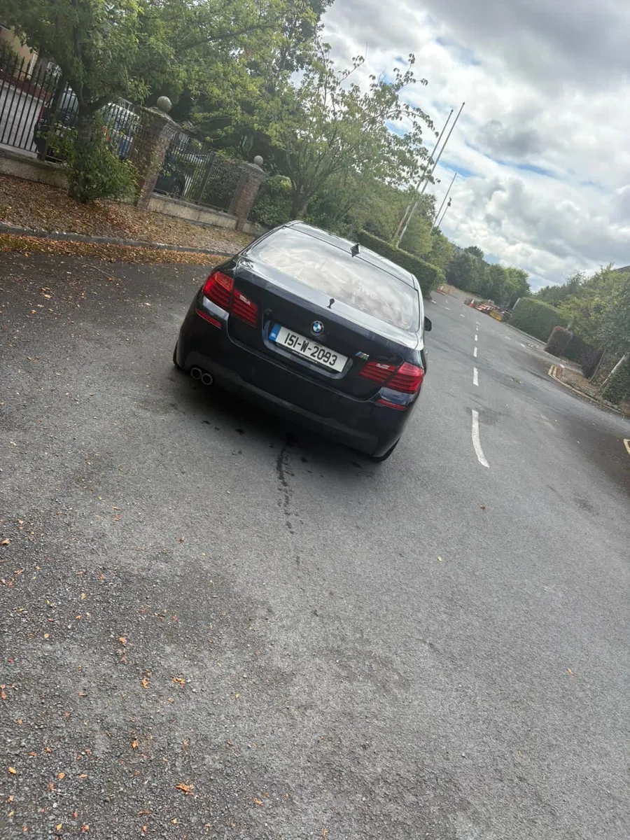 BMW 5-Series 2015 - Image 4