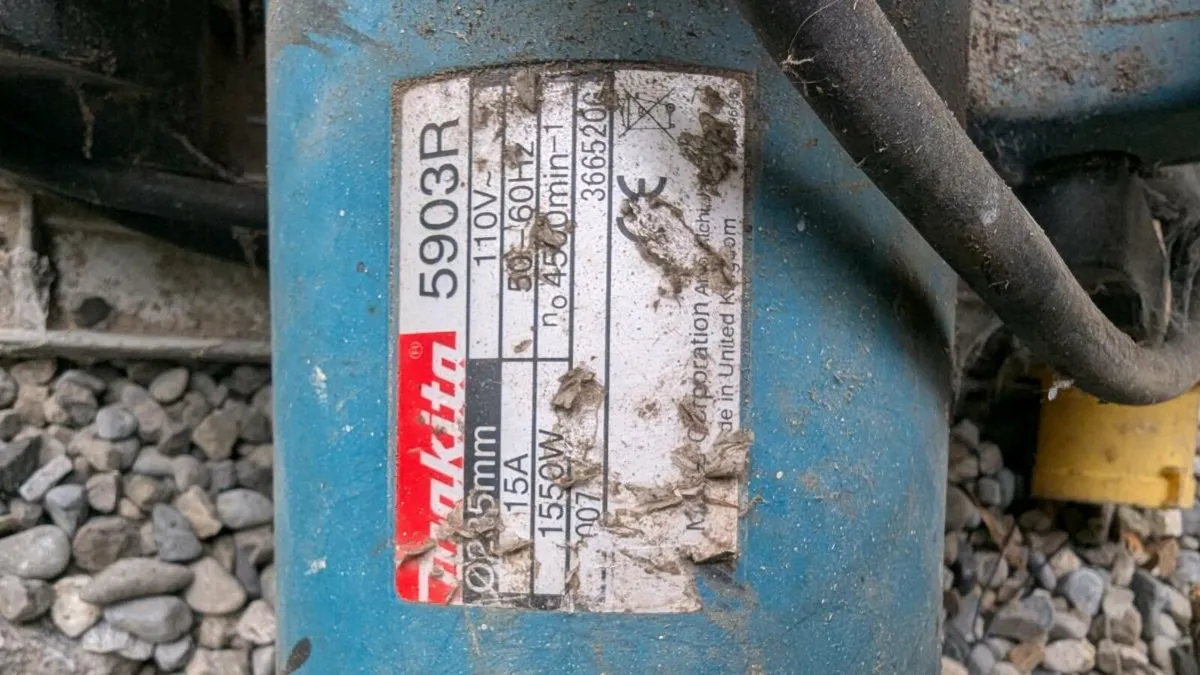 Makita circular saw - Image 1