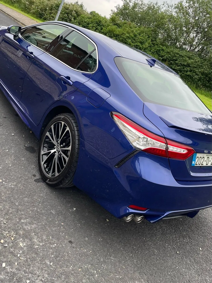 Toyota Camry December 2020 - Image 4