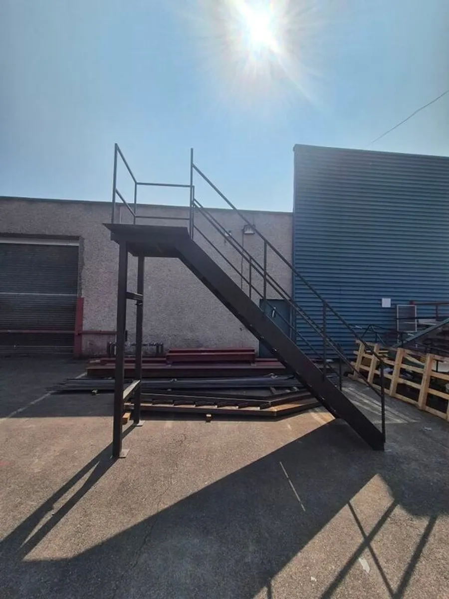 Steel staircase - Image 1