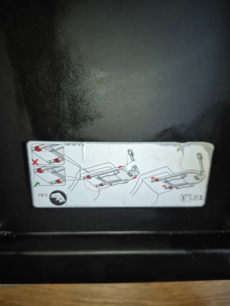 Car seat with harness and isofix - Image 3