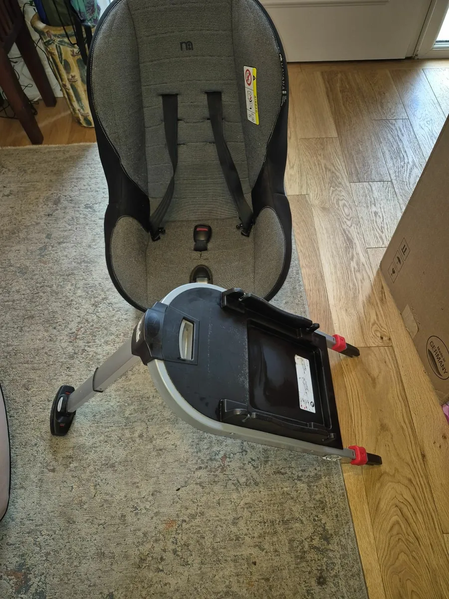 Car seat with harness and isofix - Image 1
