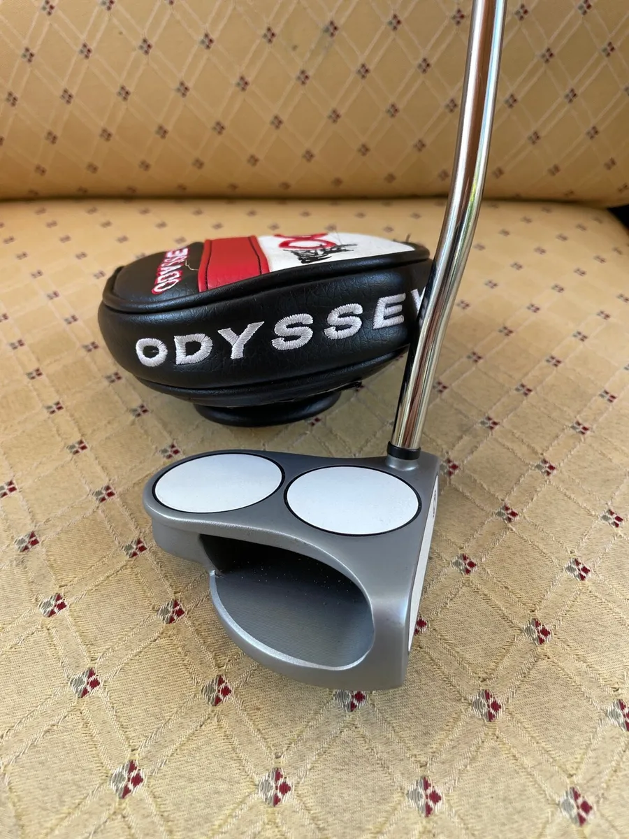 Odyssey two-ball OG putter - Image 2