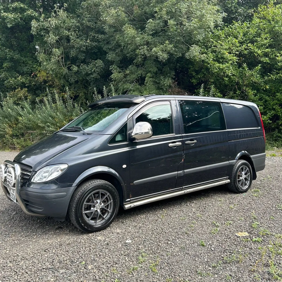 Mercedes vito 6 seater automatic - Image 2