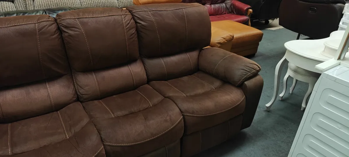 3 Seater Suede Brown Recliner Couch - Image 4