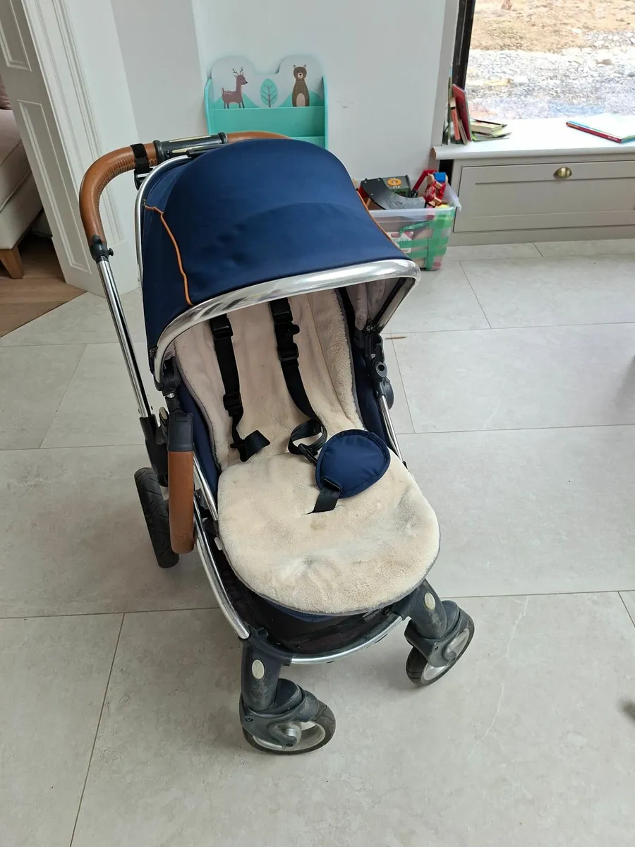 Buggy and baby basinet (egg buggy) - Image 2