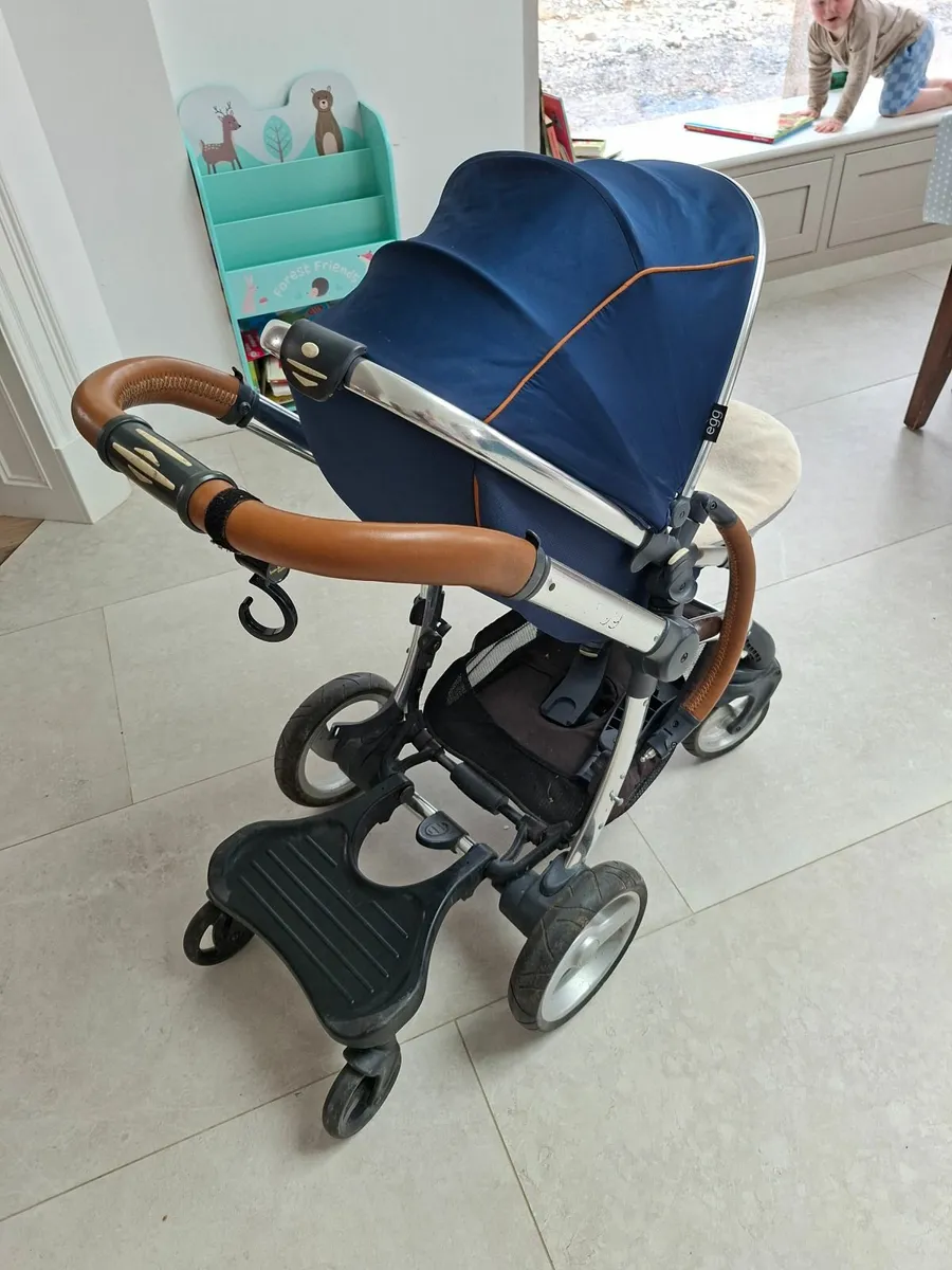Buggy and baby basinet (egg buggy) - Image 3