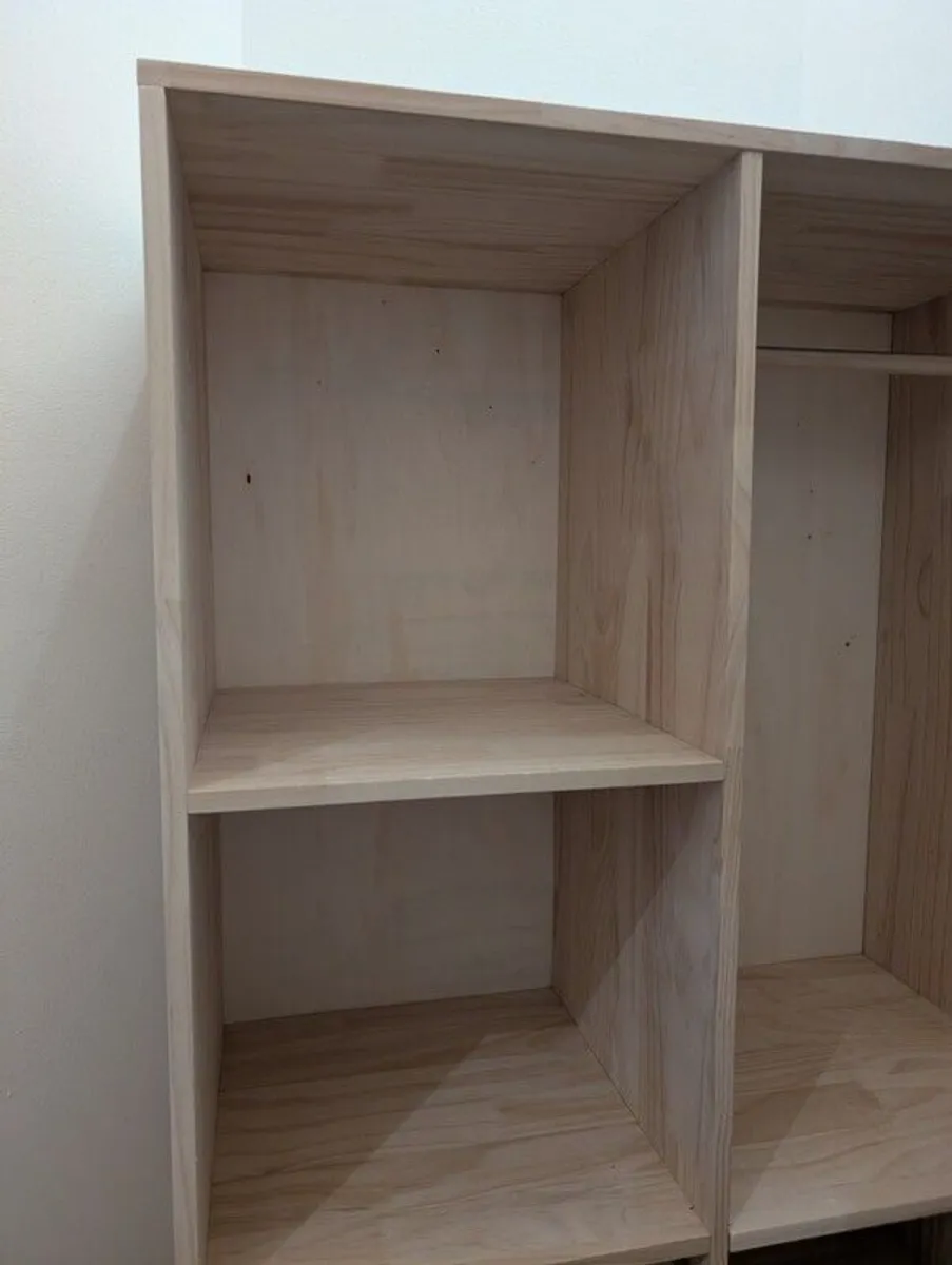 Children's wardrobe - Image 4