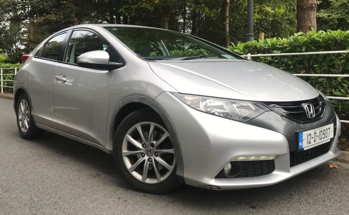 Honda Civic 2.2 I-DTEC Elite Edition Leather - Image 3