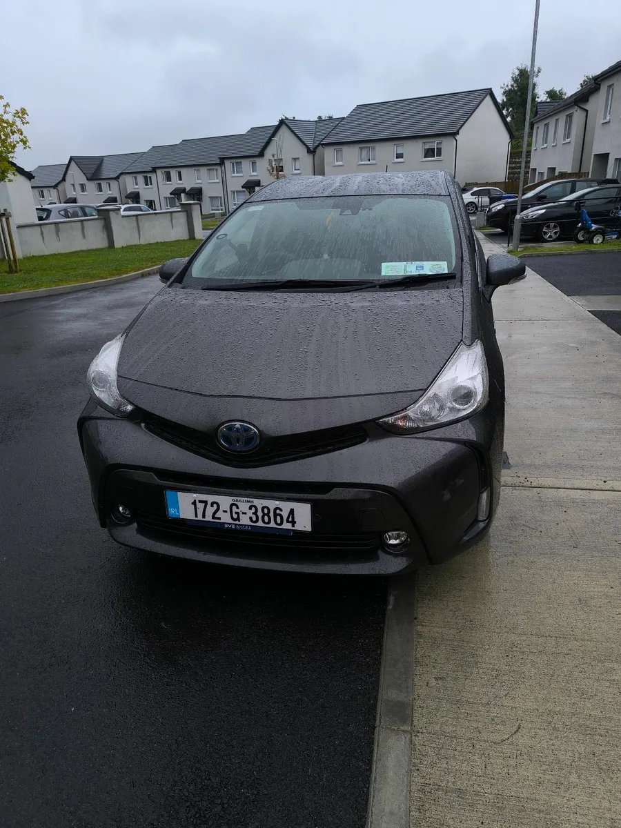 Toyota Prius 2017 - Image 3