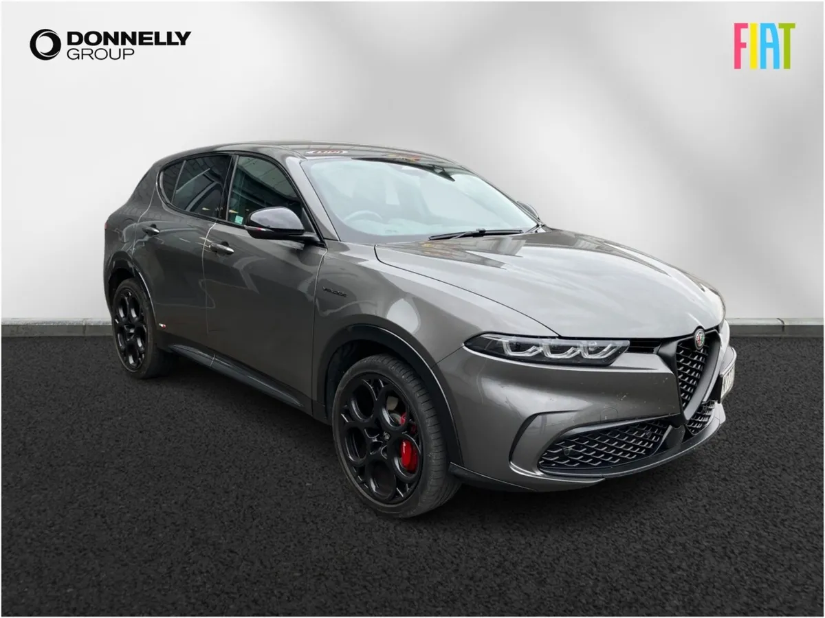Alfa Romeo Tonale Hatchback Veloce - Image 1