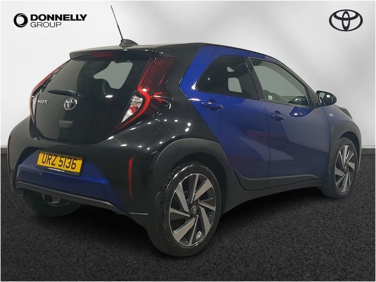 Toyota Aygo X Hatchback Edge - Image 4