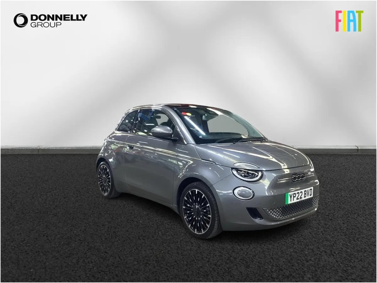Fiat 500 Electric Hatchback La Prima - Image 1