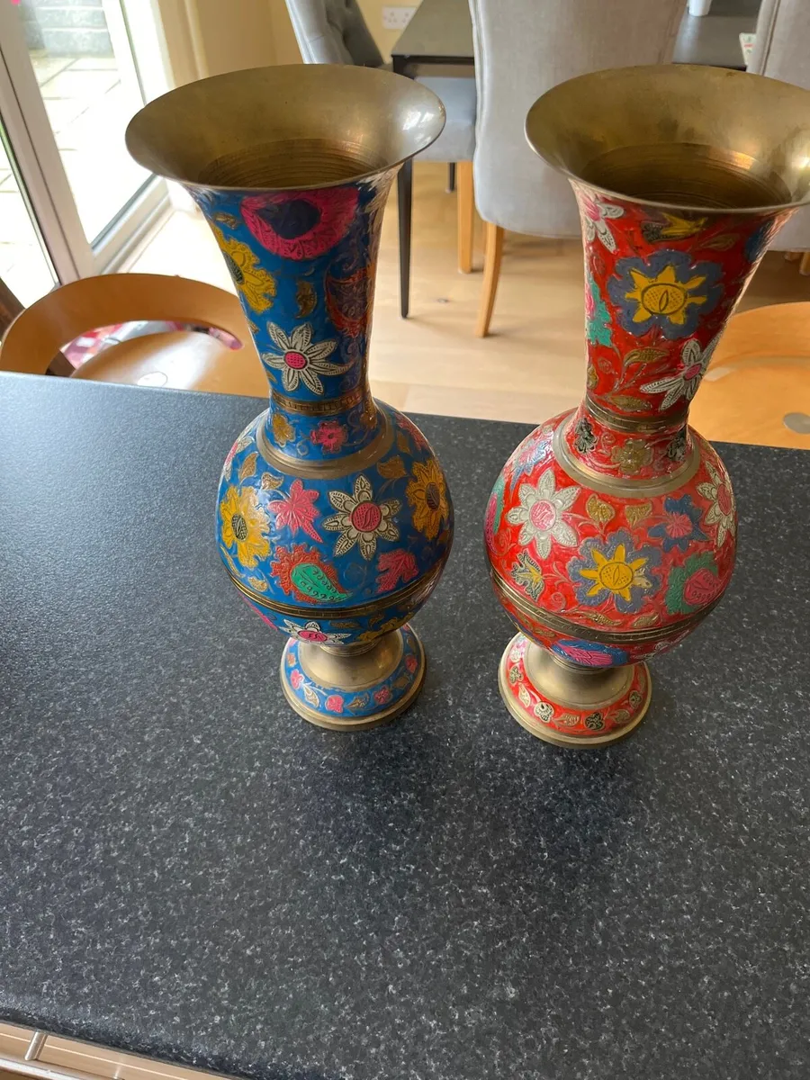 Vases - Image 3