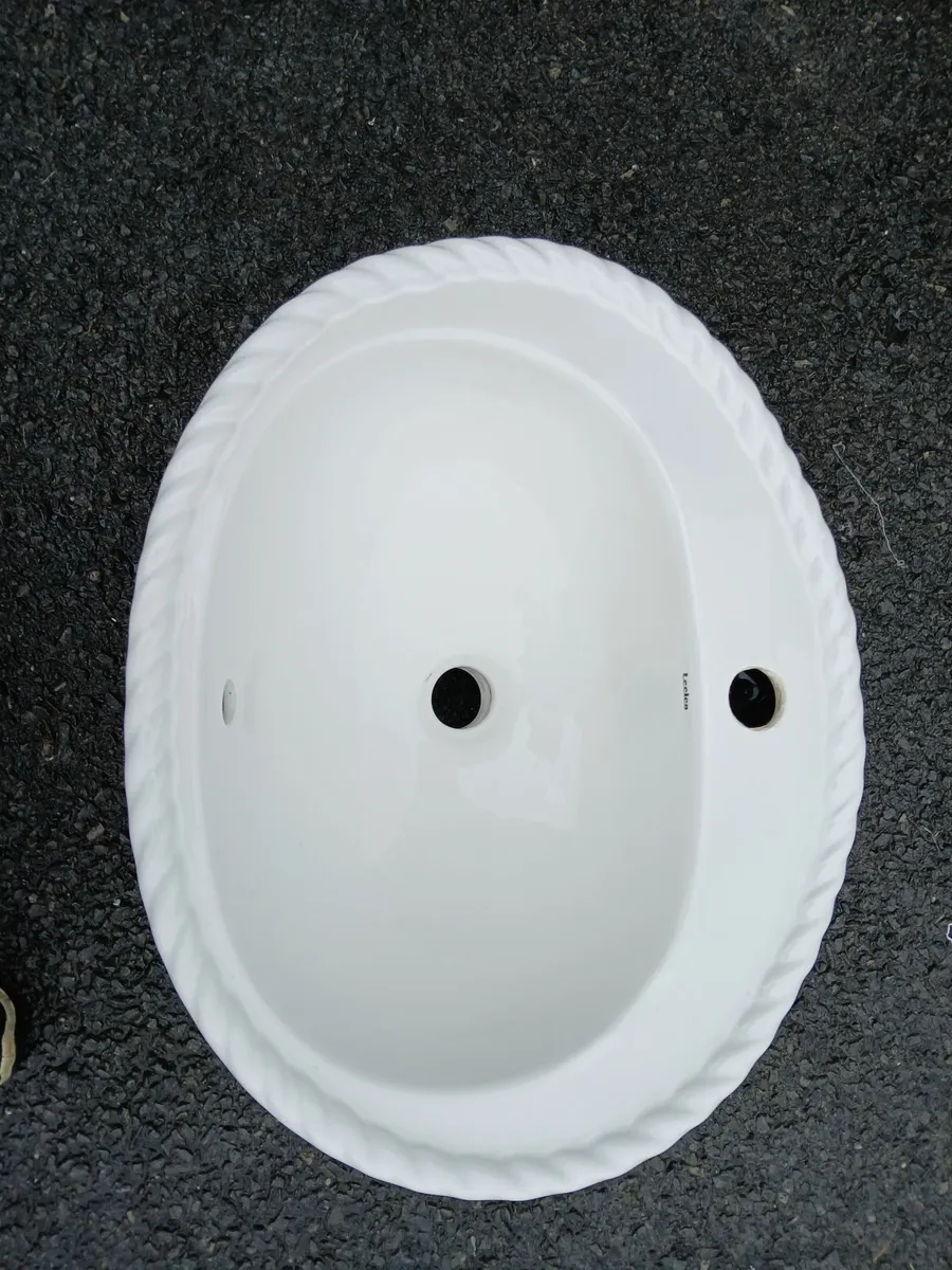 Wash hand basin - Image 3
