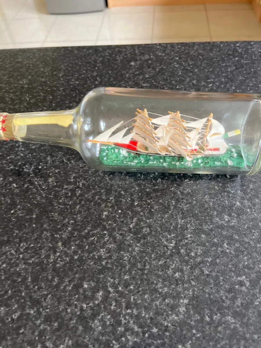 Ship in bottle - Image 2