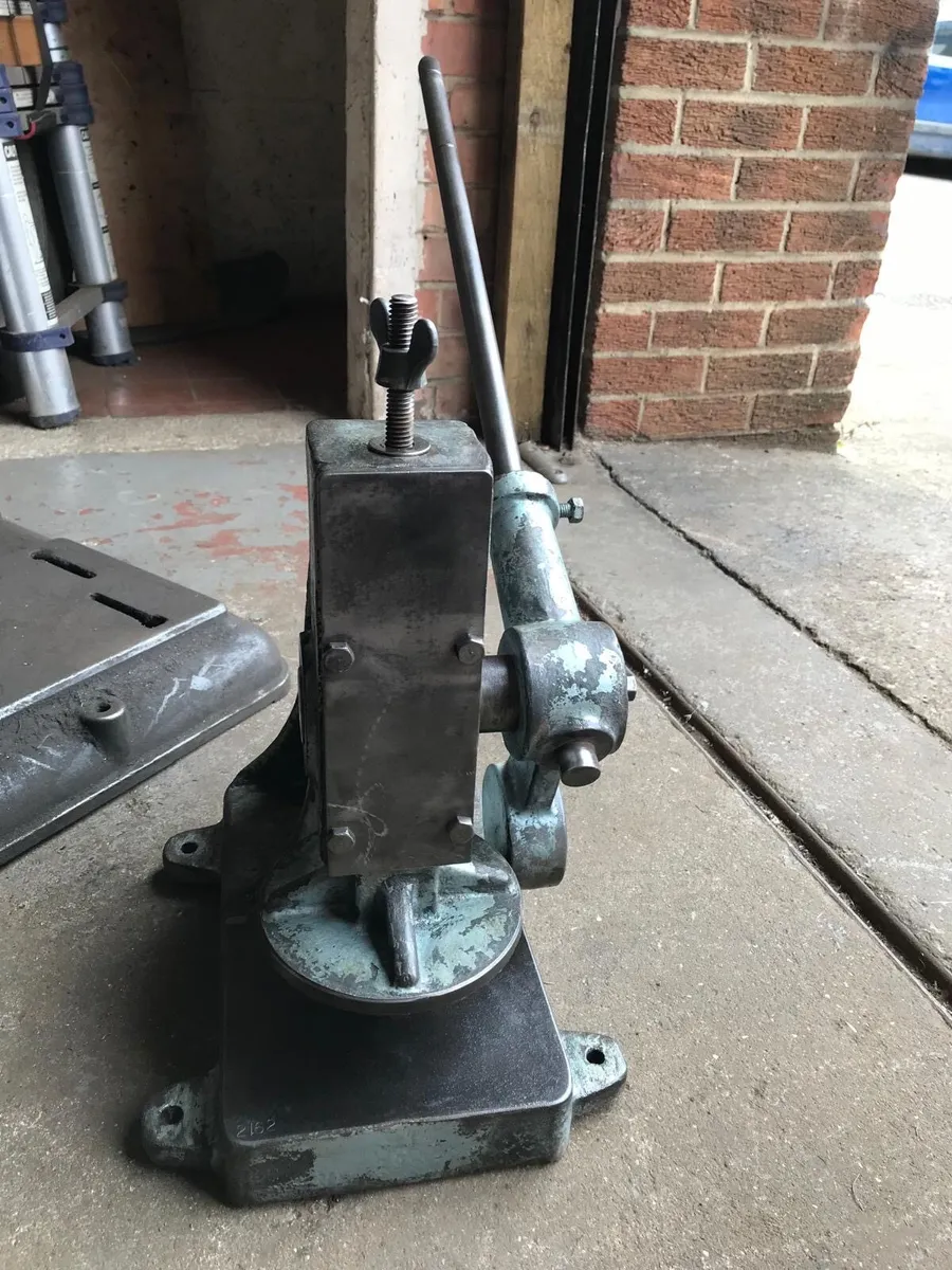 10 ton arbour press - Image 1