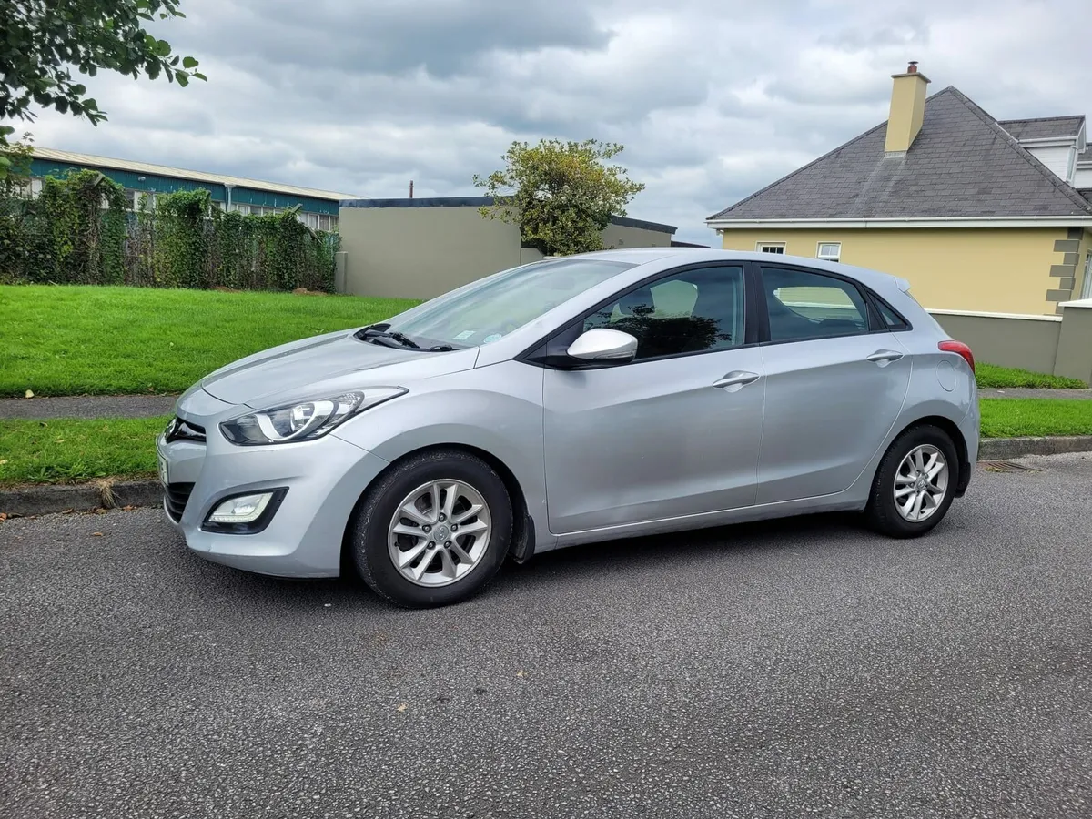 2012 HYUNDAI I30 1.4 CRDI TOP SPEC. - Image 3