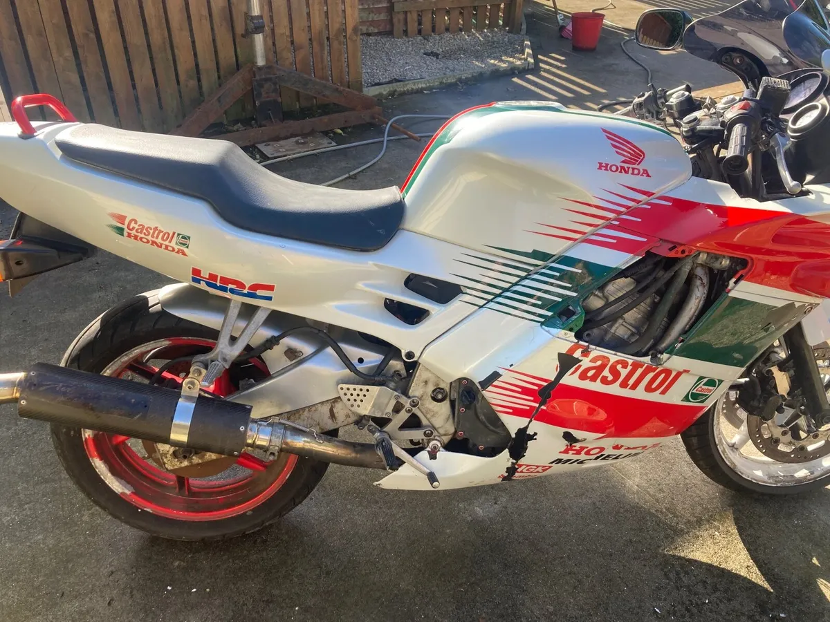 Aprilia Other 2001 - Image 2