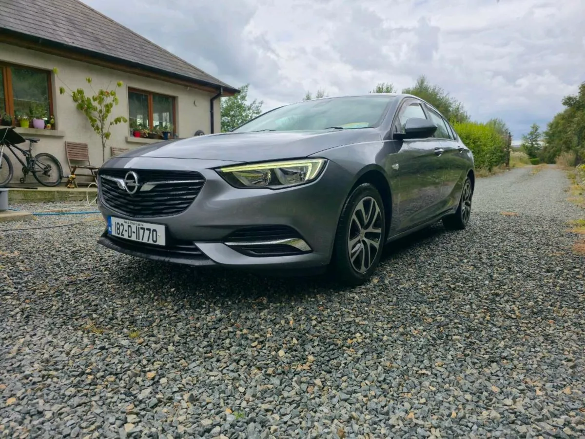 Opel insignia grand sport 1.6d - Image 4