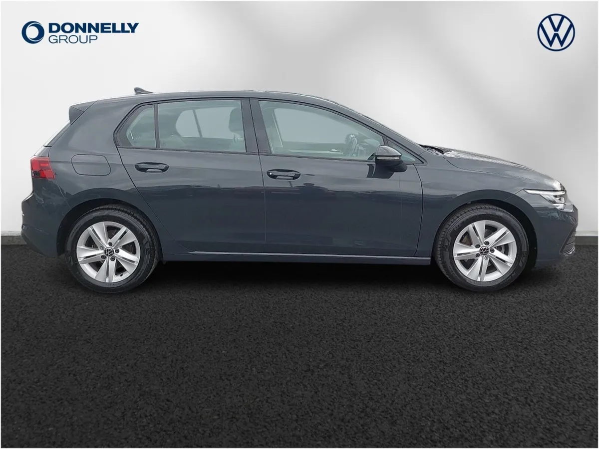 Volkswagen Golf Hatchback Life - Image 4
