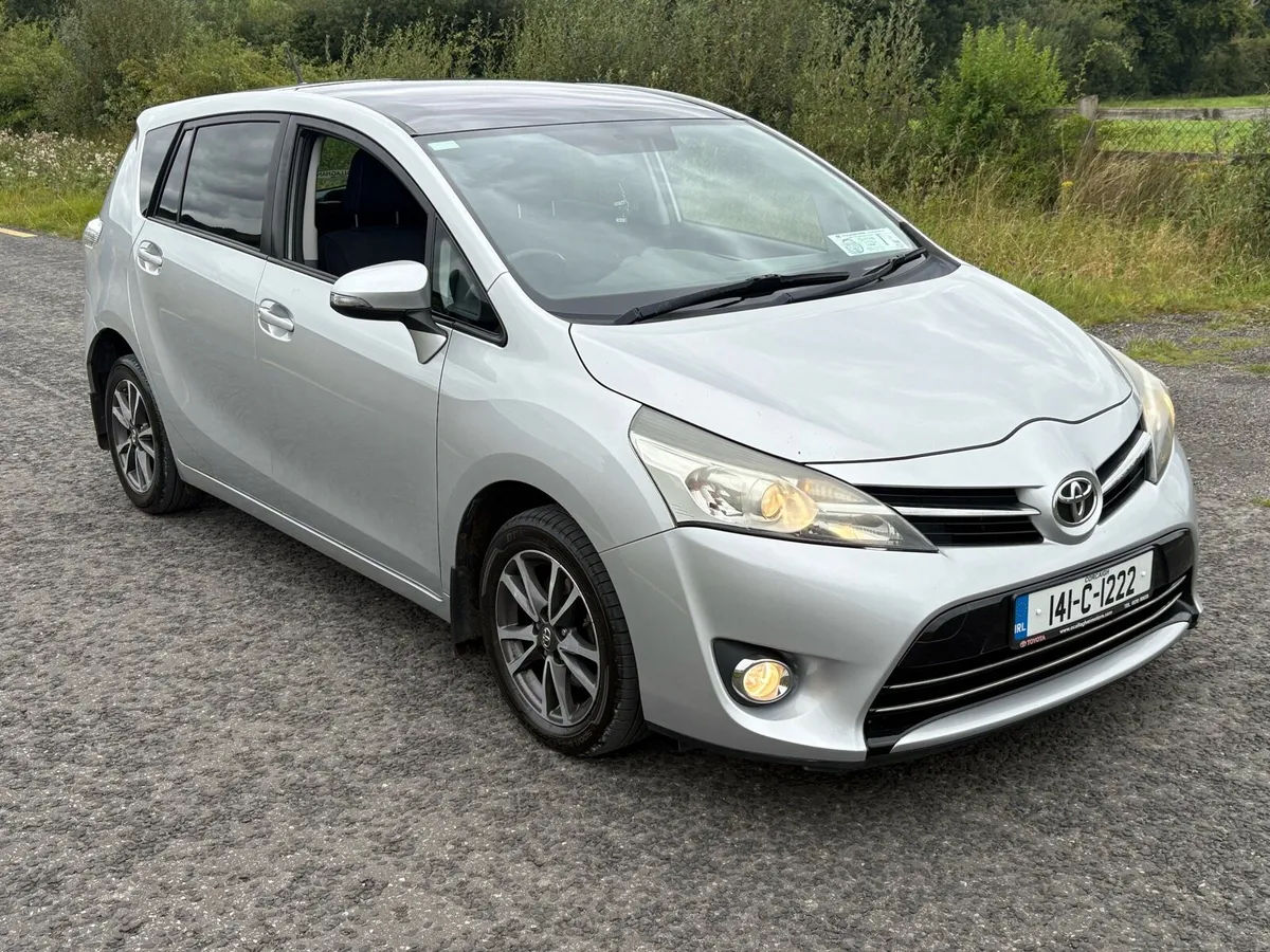 2014 141 TOYOTA VERSO 7 SEATER HIGH SPEC - Image 1