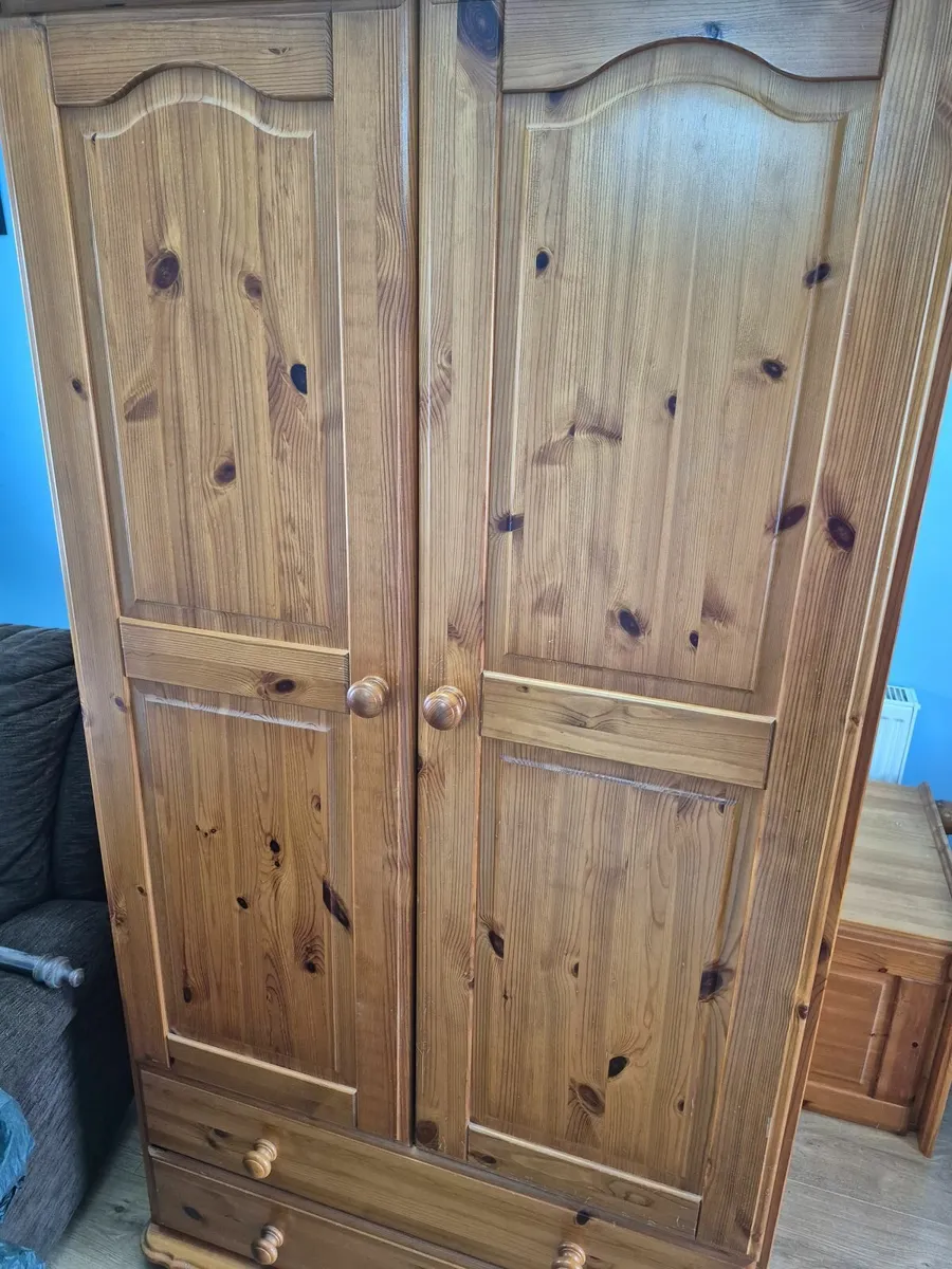 Pine wardrobe - Image 4