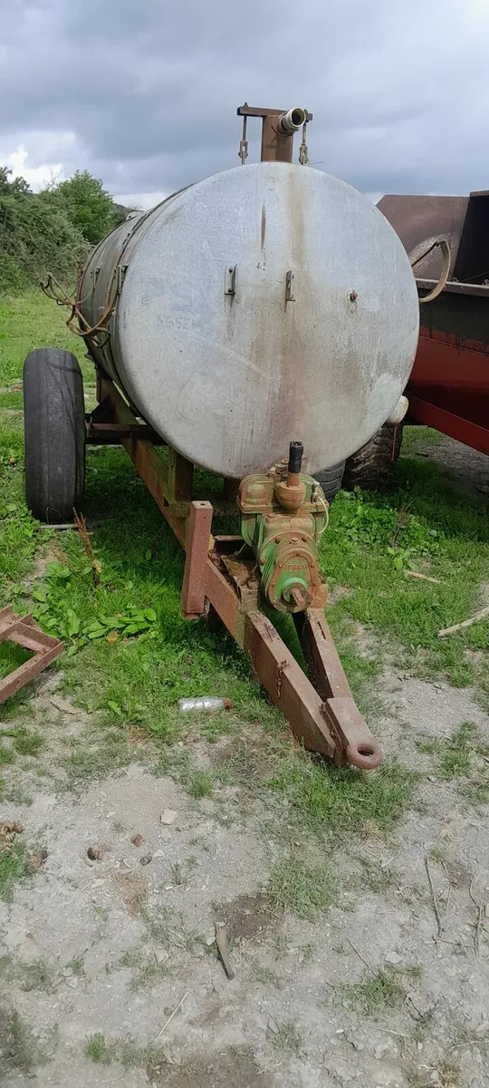 Galvanised Tanker - Image 4