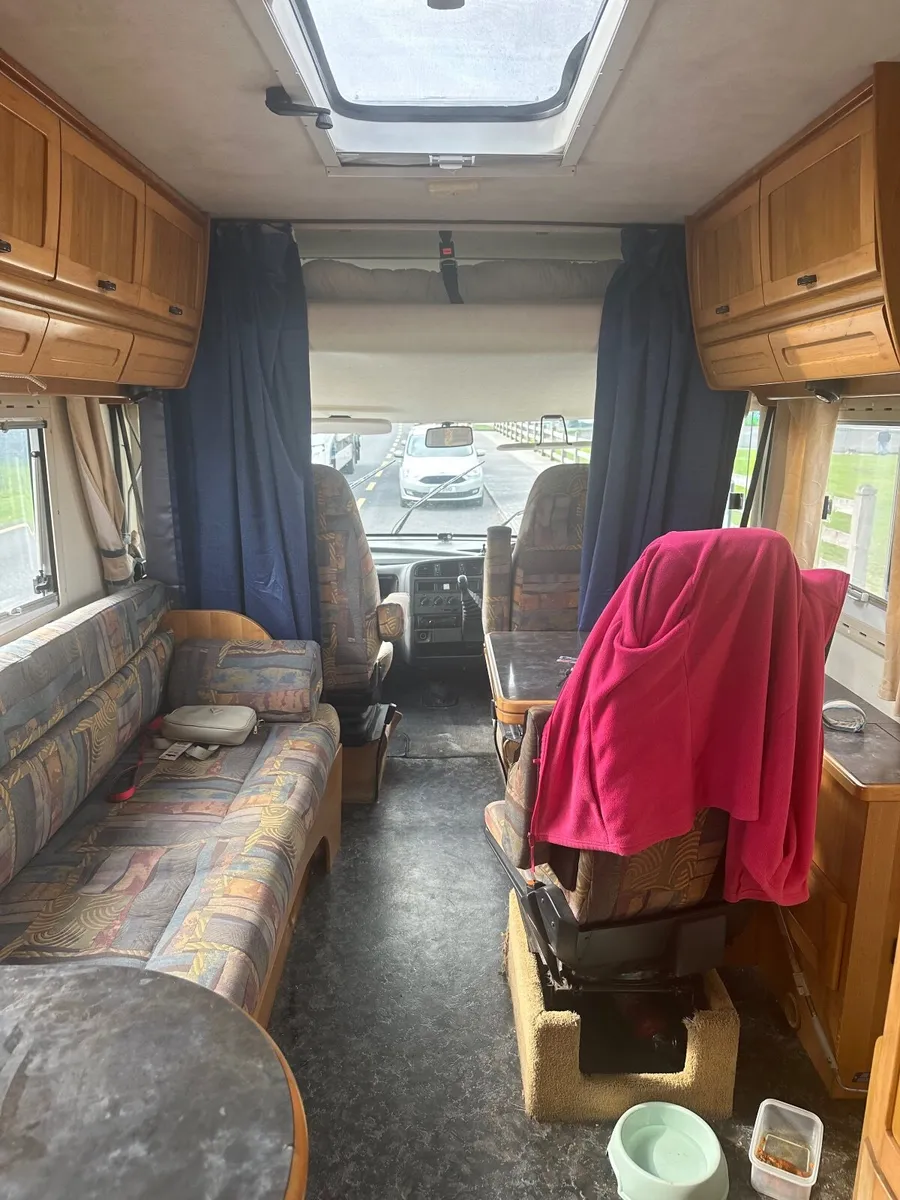 Motorhome - Image 3
