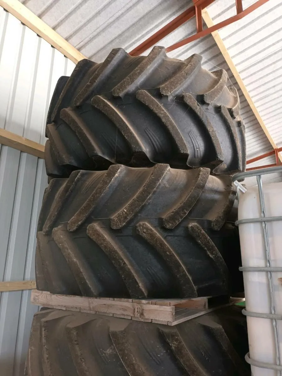 750/65R/26 tyres and rims. - Image 1